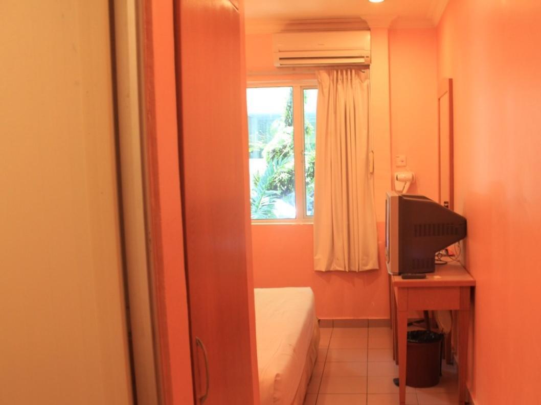 Hotel City Star Sandakan Exterior photo